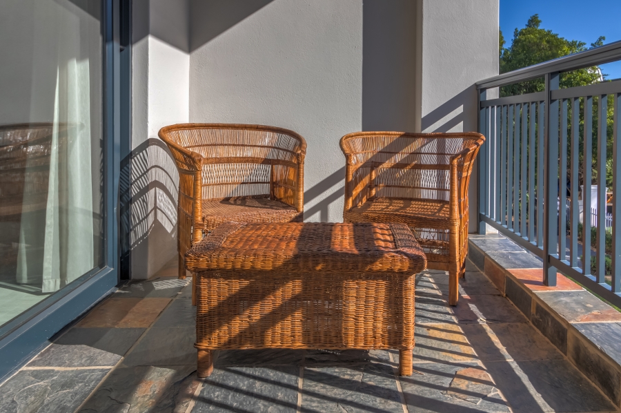 2 Bedroom Property for Sale in Paardevlei Western Cape